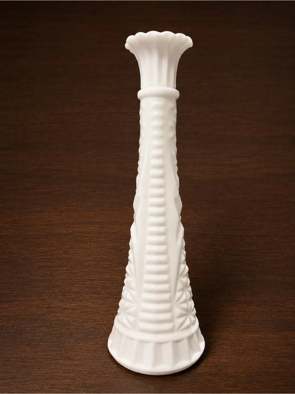 Vintage White Milk Glass Bud Vase Starburst Geometric Scalloped Rim